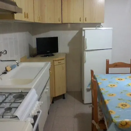 Bilocale Nel Borgo Storico לריצ'י