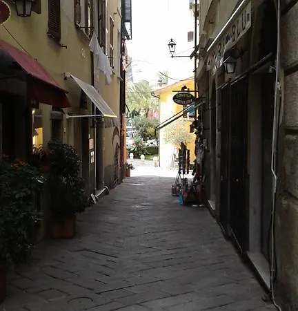 דירה Bilocale Nel Borgo Storico לריצ'י