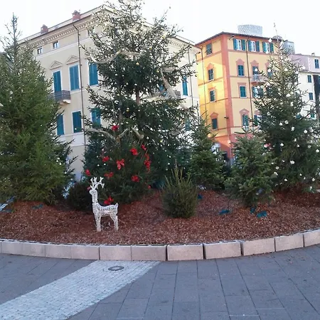 Bilocale Nel Borgo Storico Apartment *